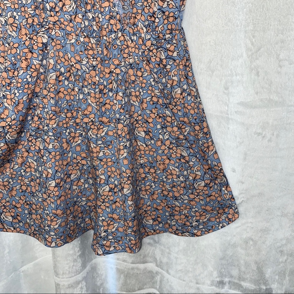 Floral Romper - Picture 3 of 3